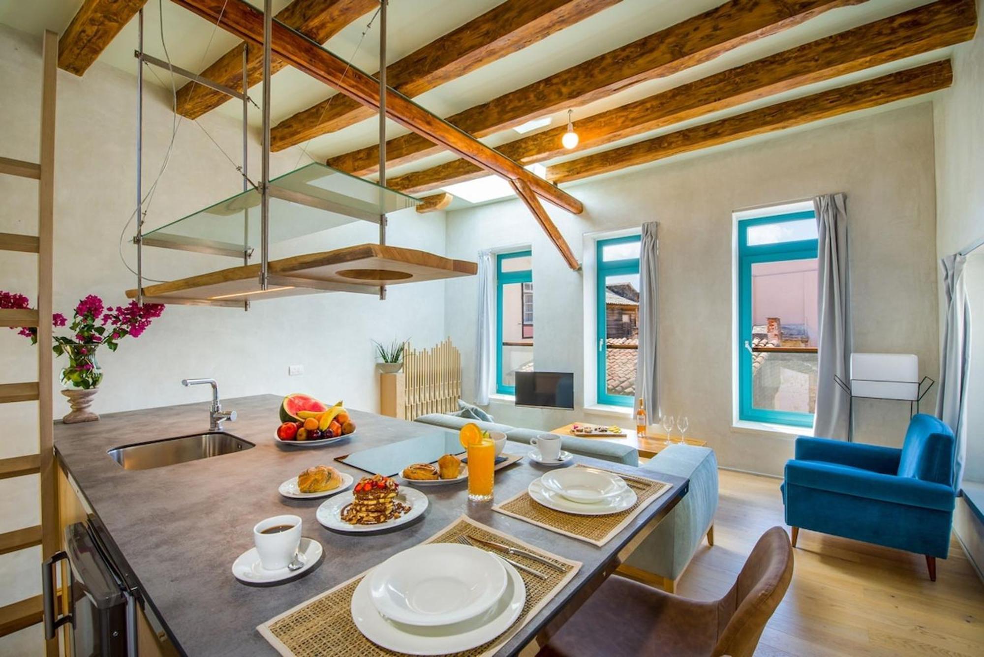 Olvia - Historic Home In Chania Hriszí Aktí Haniá Kültér fotó