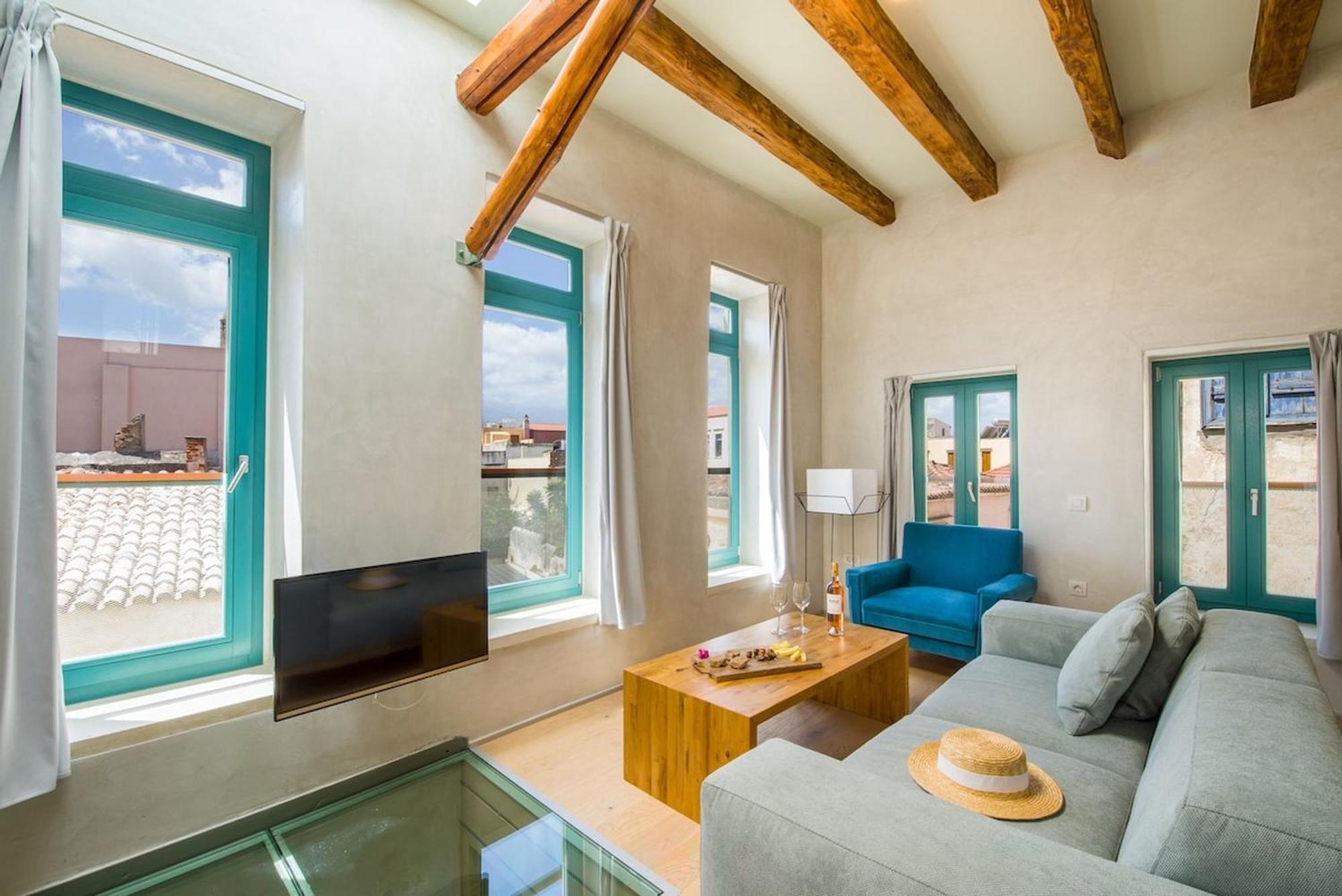 Olvia - Historic Home In Chania Hriszí Aktí Haniá Kültér fotó